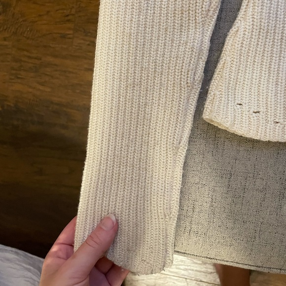 Ted Baker Finda Scalloped Edge Ribbed Jumper - Picture 10 of 14